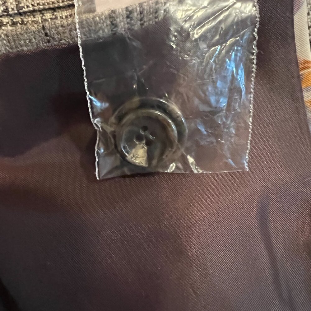 NWT Topman Double Breasted Taupe Plaid Suit, Men's 40R - Picture 16 of 16
